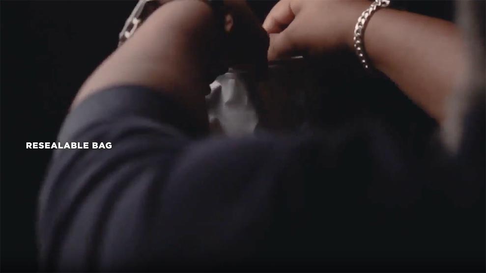 ASMR video of mikey's gourmet chin-chin